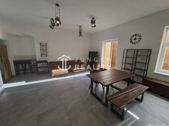 Na prenájom štýlový 2 izbový byt v centre Rožňavy