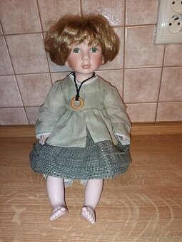 Porcelánová bábika 1..