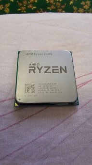 AMD RYZEN 3 1200