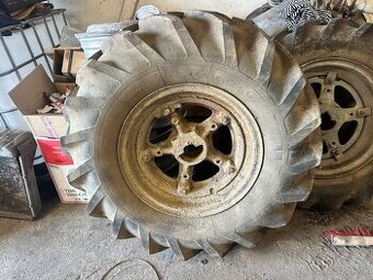 Kompletné koleso Zetor 25A