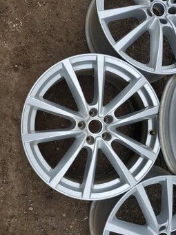 sada originálních alu kol Volkswagen 5x112