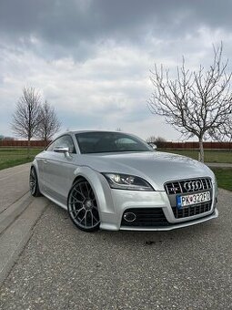 Audi TTS 2008 MANUÁL