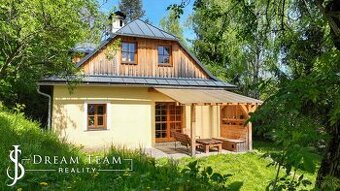 Rodinný dom s apartmánom a záhradou 1540m2, Banská Štiavnica