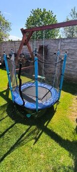 Darujem trampolinu