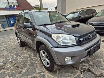 Toyota RAV4 2.0 D-4D 5D Sol