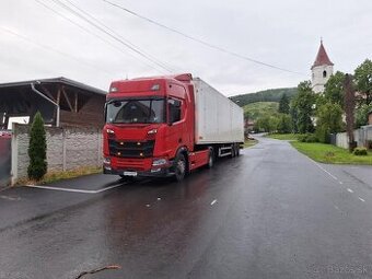 Vodič kamiónu vnútroštátnej dopravy