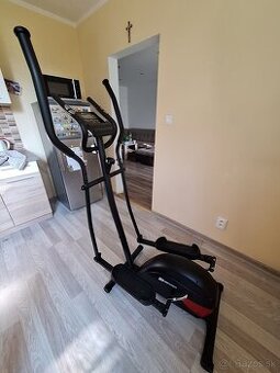 Magnetický eliptický trenažér