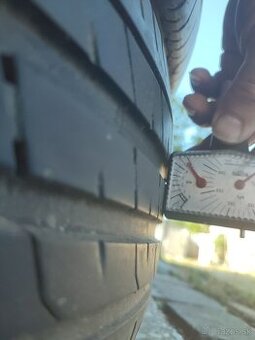 Nexen Nfera SU1 215 55 R16 97V