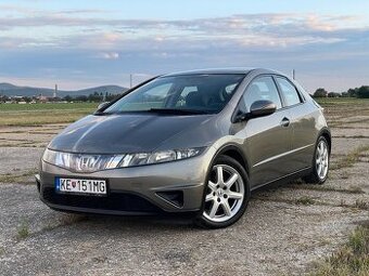 Honda Civic 1.8 VTEC, r. 2008, automat, STK 2/2027, 168k km