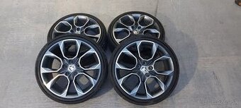 ŠKODA XTREM RS R19 ET51 7.5J 5x112 57.1 225/35
