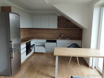 4 izbový byt s dvomi balkónmi - Novostavba