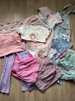 Darujem detske oblecenie