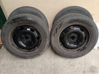 Zimné pneumatiky Predám zimné pneumatiky 215/55 R16
