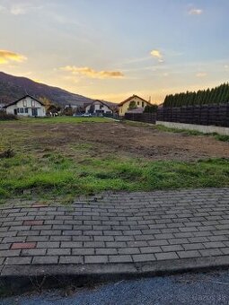 Stavebný pozemok Pečovská Nová Ves