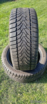 225/45 r17 zimné pneumatiky, Uniroyal
