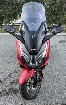 skuter Honda Forza 125cc, r.v., 2021, 1391 km