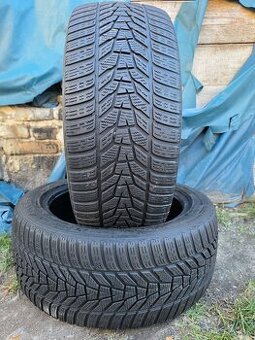 Ponúkam 2 zimné pneumatiky Hankook Ice 245/45 R18