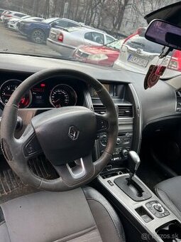 Renault Latitude 2012