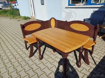 Rohová lavica Anrei