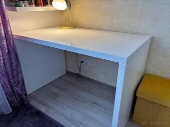 Písací stôl 120x70