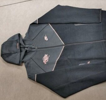 Nike teplakova suprava