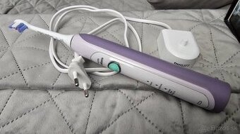 Philips Sonicare HX6720