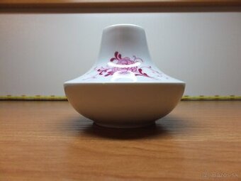 Brusel, pěkná stará vázička zn. Weiden Bavaria.