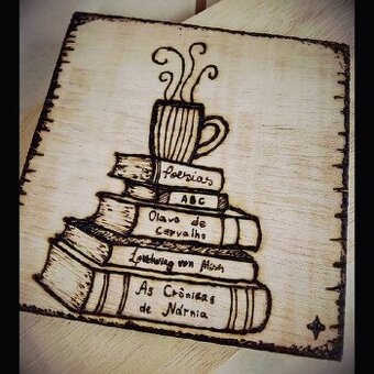 Obrázky vypaľované do dreva (so stojanom)