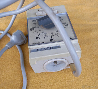 retro časový spínač