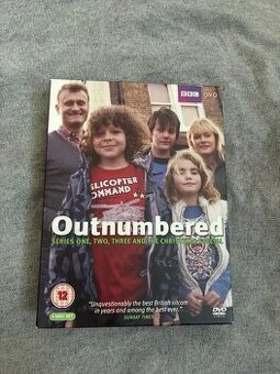 Outnumbered Series 1-3 + Christmas Special 5× DVD – BBC klas