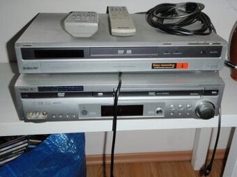 Domáce kino Sony  s  CD,Rádio,VHS,RDS