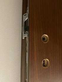 Interiérové dvere ĽAVÉ - šírka 62 cm - 1