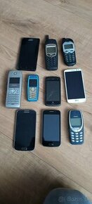 Staré mobilné telefóny na predaj