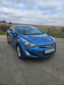 Hyundai Elantra benzín+LPG