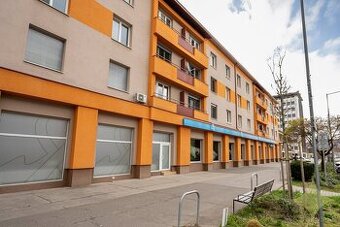 Na predaj 2-izbový tehlový byt s loggiou v Žiari nad Hrono