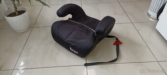 Podsedak do auta