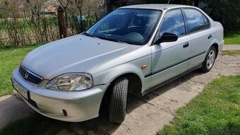 Predám HONDA CIVIC 6G 1.4i
