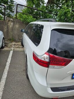 Toyota sienna 2015 3,5L 200kw