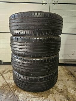 Letné Pneu Continental 215/55 R17