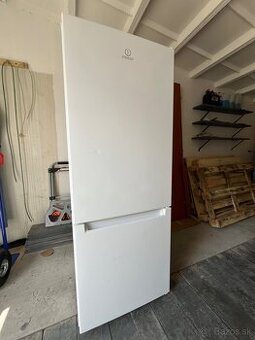 Indesit