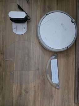 Robotický vysávač xiaomi e20