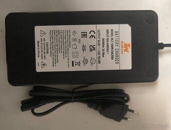 Nabíjačka 54,6v na elektrickú kolobežku
