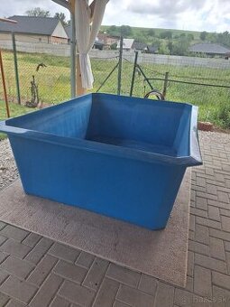 LAMINATOVA KADA / BAZEN - 2m3
