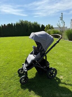 Predám výborný kočík Britax Smile III vo farbe Nordic Grey