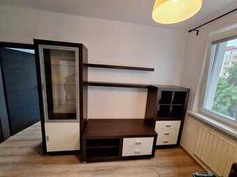 Obývačková zostava - skrinka pod TV, komoda, skriňa