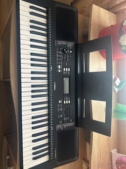 Predám Yamaha PSR E363