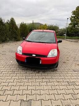 Ford fiesta 1.3 benzín