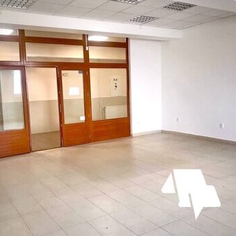 Podnájom, Obchodný priestor 48,3 m², Nitra