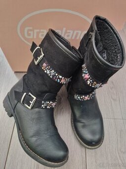 Dievčenské čižmy 32