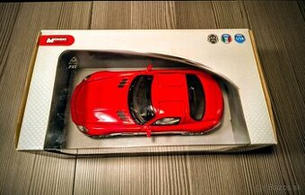 Mercedes-Benz SLS AMG 1:18 – zberateľský model v krabici, ak